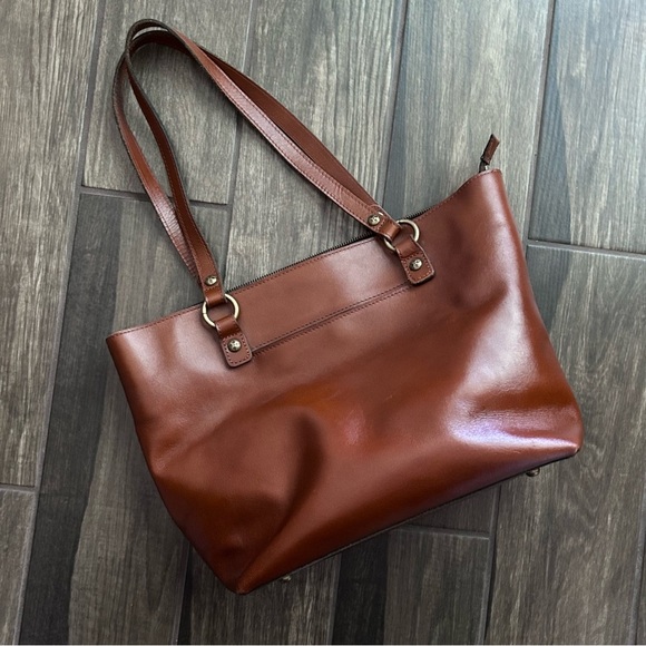 Patricia Nash Alessano Leather Shoulder Bag in Dark Tan - Picture 6 of 12